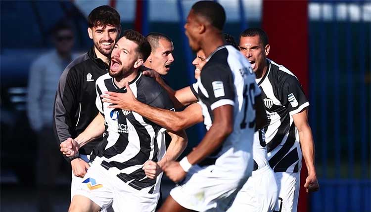 Super League 2: Η Καλαμάτα έφτασε σε απόσταση αναπνοής από την Κηφισιά, τρίποντο για Πανιώνιο κόντρα στο Αιγάλεω