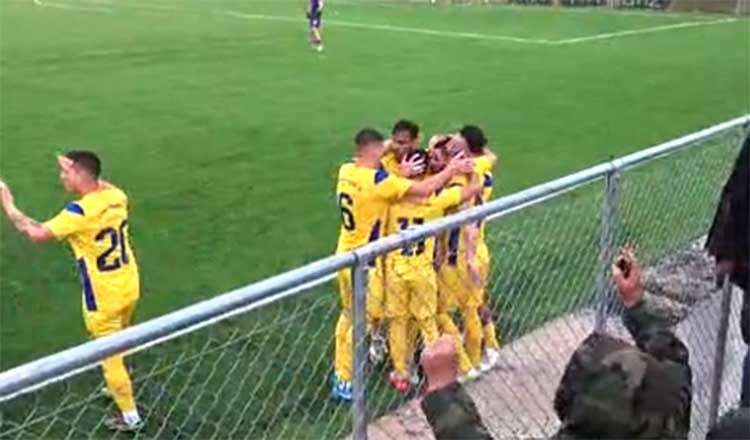 “Χορεύοντας στη βροχή” η “ατσάλινη”  Ζάκυνθος κέρδισε 3-0 εκτός έδρας τον Μιλτιάδη στο ντεμπούτο το Αποστολίδη στον πάγκο!