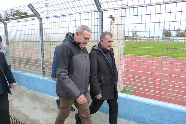 ΔΙΟΝ. ΑΚΤΥΠΗΣ ΓΙΑ ΤΑ 2 ΑΘΛΗΤΙΚΑ ΕΡΓΑ: Πήραμε 750.000 ευρώ παραπάνω από τα προβλεπόμενα- Θα γίνει νέα μελέτη για την ανάπλαση των κάτω χώρων της κερκίδας”